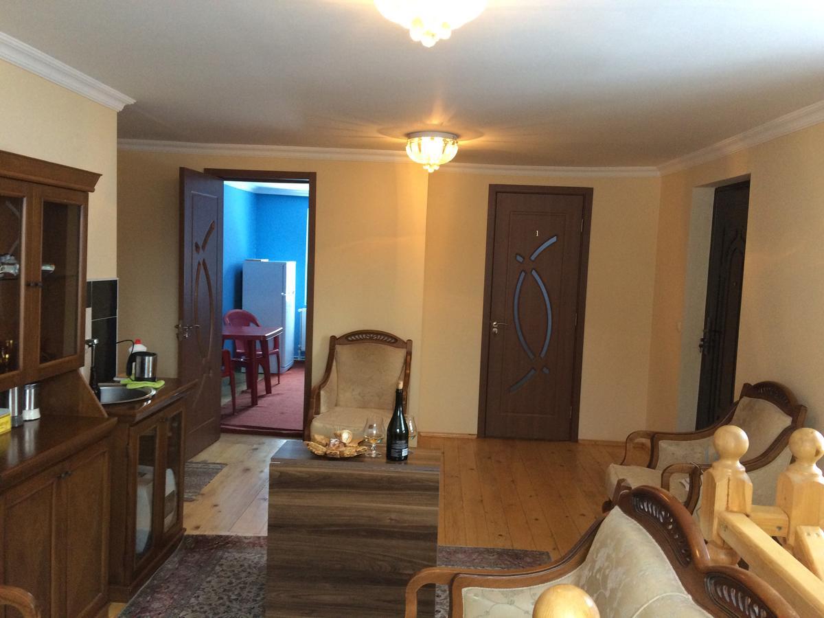 House Mon Amie Hotel Местия Екстериор снимка